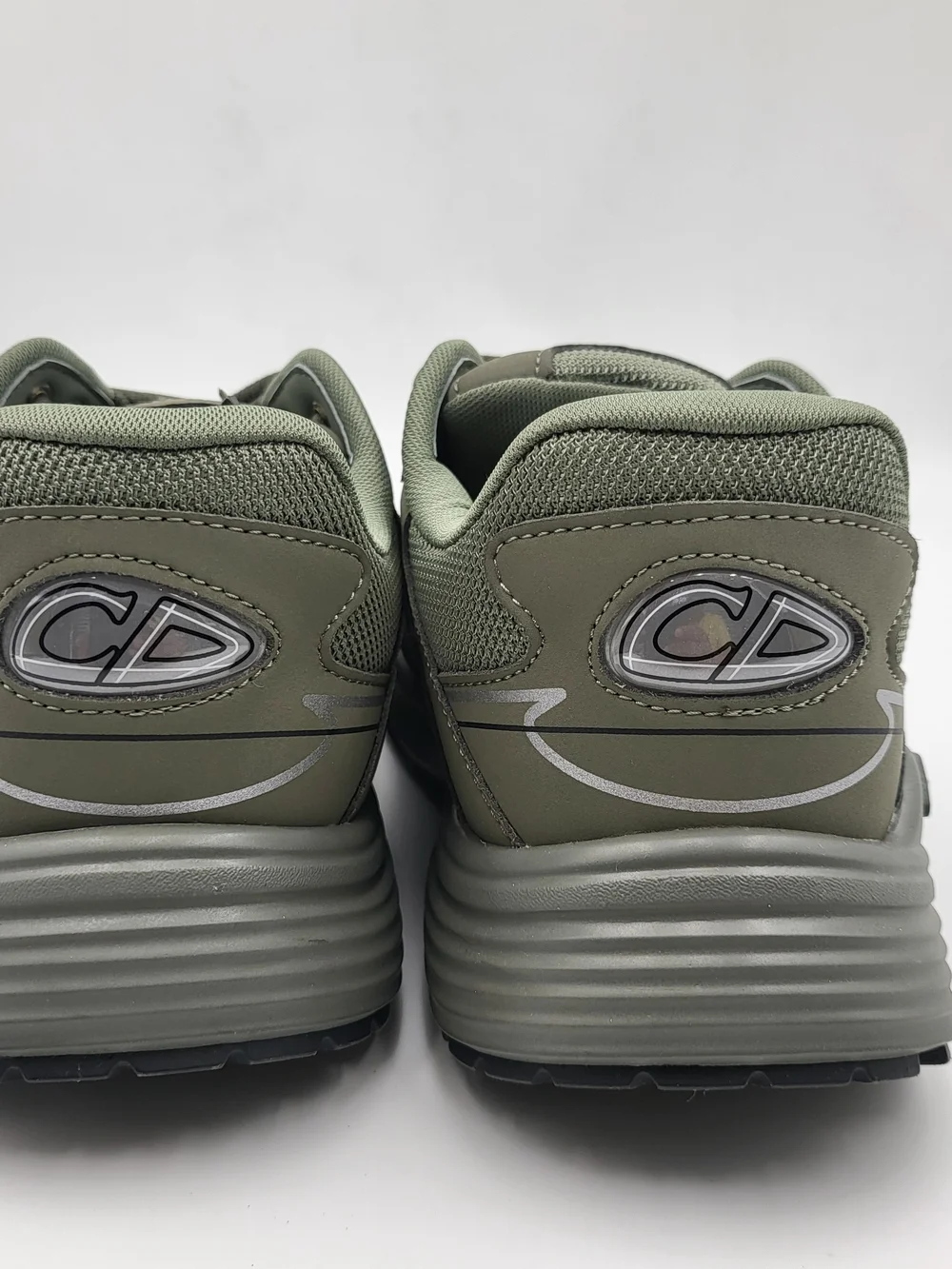 Christian Dior B30 Reflective Cd30 Sneakers Olive Green, EU M 40.